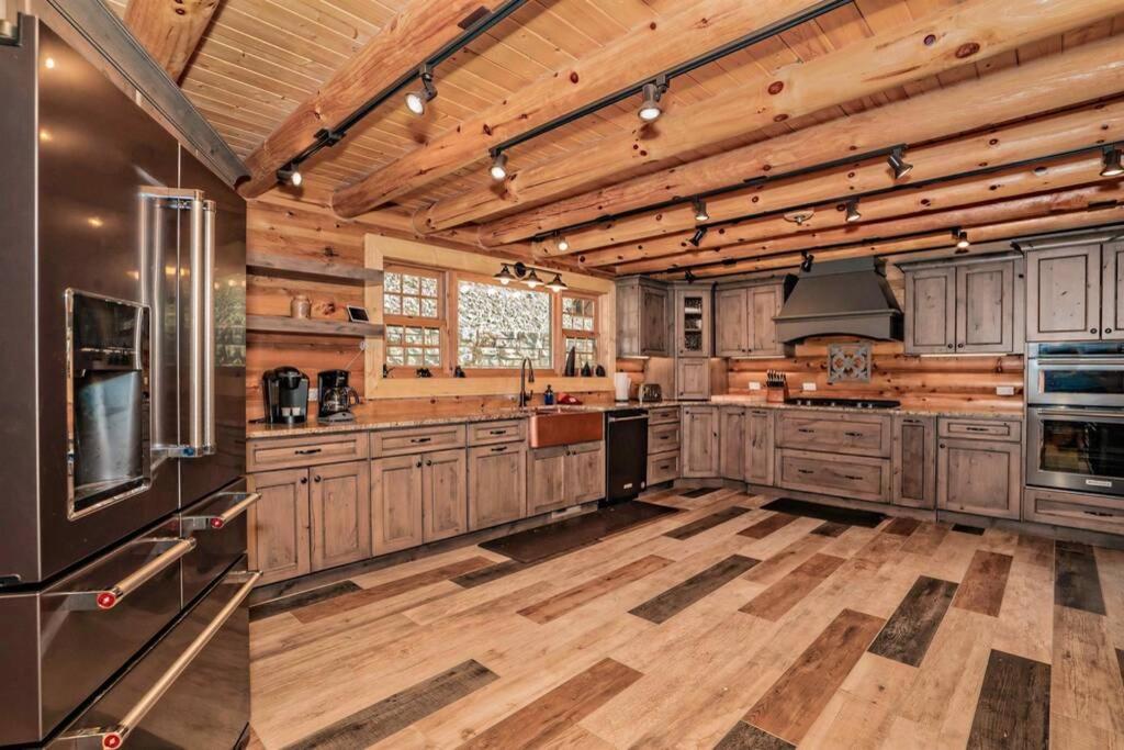 Roaring Fork Lodge Gatlinburg Buitenkant foto